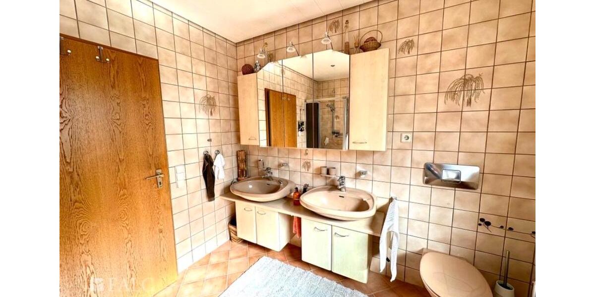 Erdgeschoßwohnung Völklingen - 2 Zimmer, 70 m&sup2;, 650&euro; | Angebot:26519217