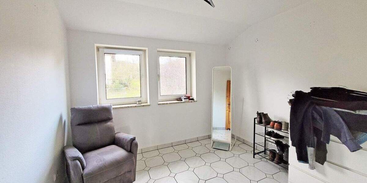 Etagenwohnung Neuenstein Mühlbach - 3 Zimmer, 93 m&sup2;, 550&euro; | Angebot:26686392