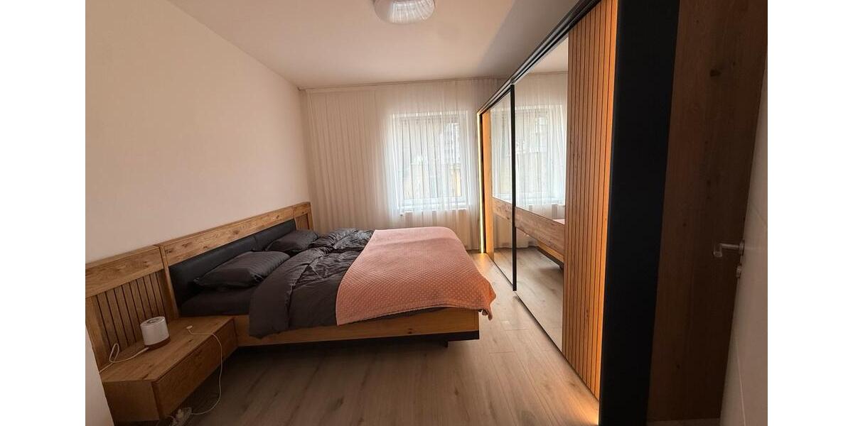 Erdgeschoßwohnung Hannover Vahrenwald-List - 3.5 Zimmer, 90 m&sup2;, 1.220&euro; | Angebot:26611261