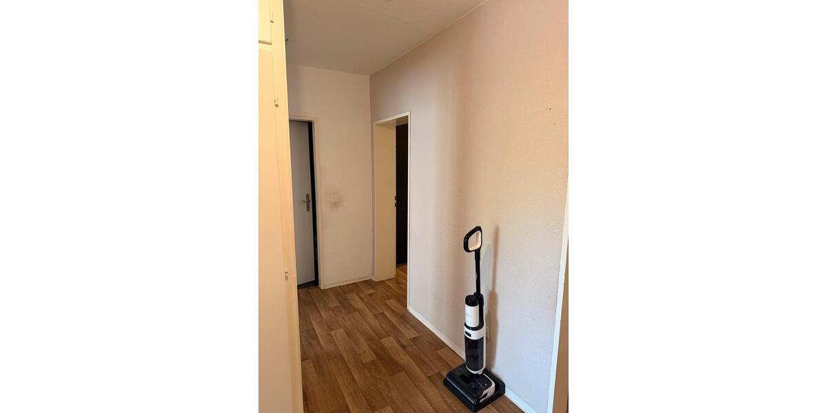 Etagenwohnung Eschwege - 3 Zimmer, 74 m&sup2;, 495&euro; | Angebot:26254537