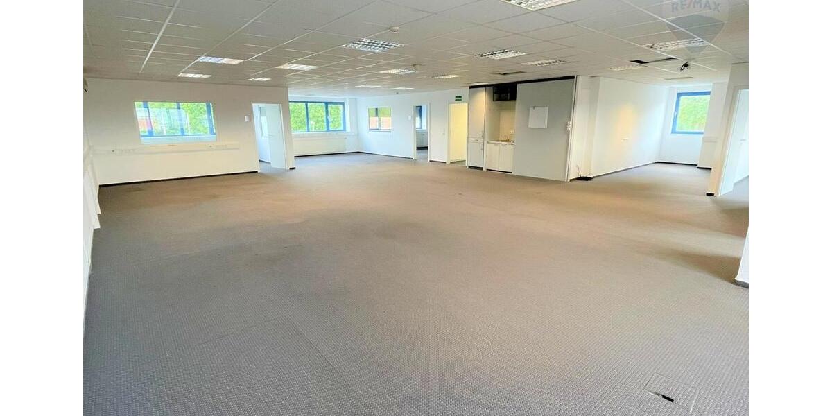 Gewerbeobjekt Saarwellingen - 1.800&euro; | Angebot:22990080