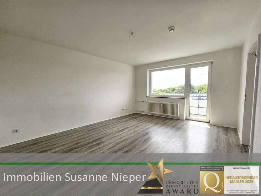 Wohnung zum Mieten in Wuppertal 411 € 58.8 m²