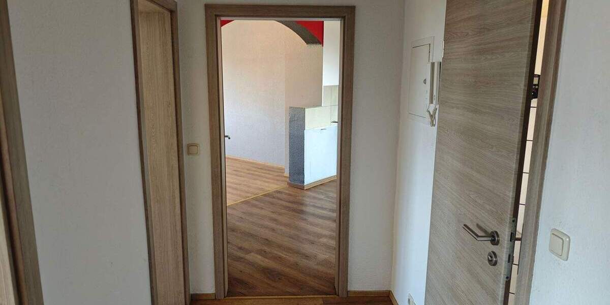 Etagenwohnung Regis-Breitingen Breitingen - 3 Zimmer, 69 m&sup2;, 415&euro; | Angebot:25910307