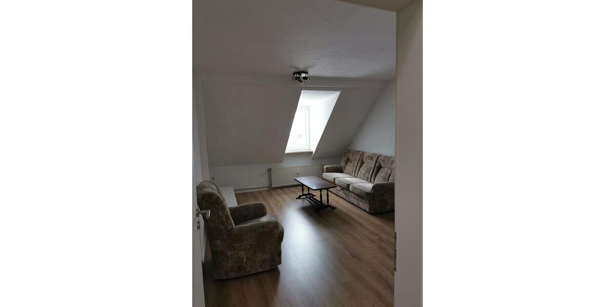 Dachgeschoßwohnung Weißwasser (Oberlausitz) - 2 Zimmer, 54 m&sup2;, 380&euro; | Angebot:24442068