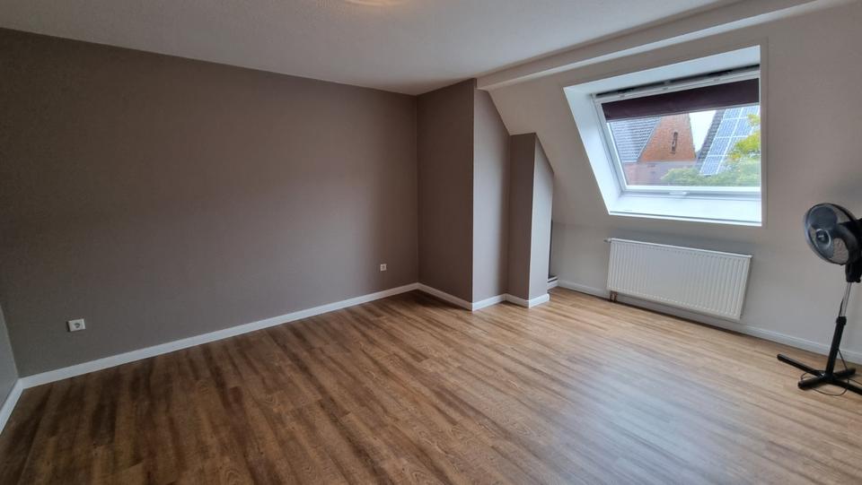 Einfamilienhaus Lichtenau - 2 Zimmer, 150 m&sup2;, 1.100&euro; | Angebot:25982311