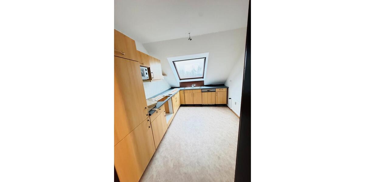 Dachgeschoßwohnung Wedemark - 3 Zimmer, 97 m&sup2;, 925&euro; | Angebot:24641400