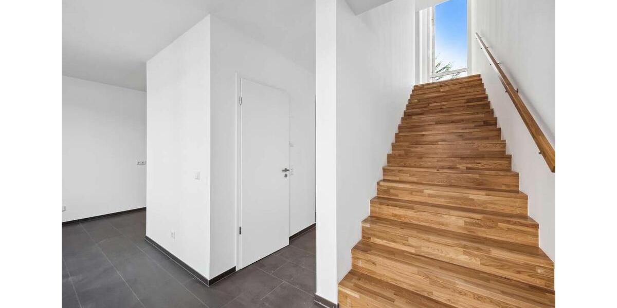 Reihenhaus Potsdam Babelsberg - 5 Zimmer, 151 m&sup2;, 2.357&euro; | Angebot:26686039