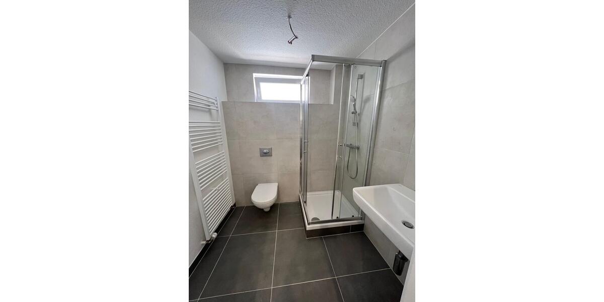 Etagenwohnung Lampertheim - 3 Zimmer, 75 m&sup2;, 1.200&euro; | Angebot:26610241
