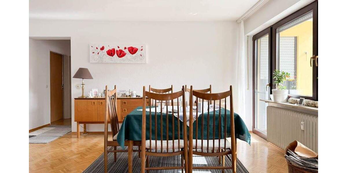 Etagenwohnung Ulm Jungingen - 3 Zimmer, 97 m&sup2;, 1.115&euro; | Angebot:25738669