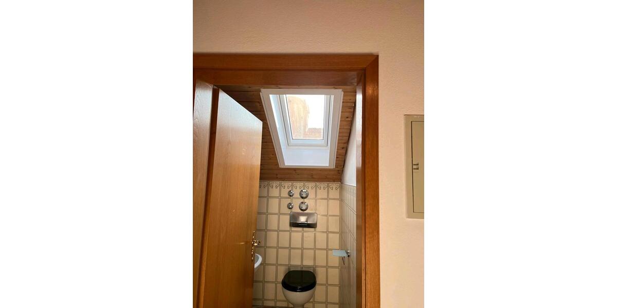 Dachgeschoßwohnung Trostberg - 2 Zimmer, 77 m&sup2;, 750&euro; | Angebot:26523041