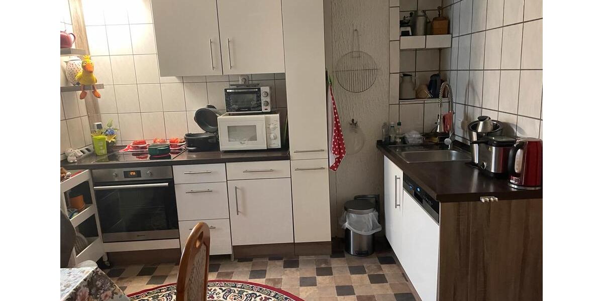 Einfamilienhaus Hecklingen - 4 Zimmer, 100 m&sup2;, 860&euro; | Angebot:24842025