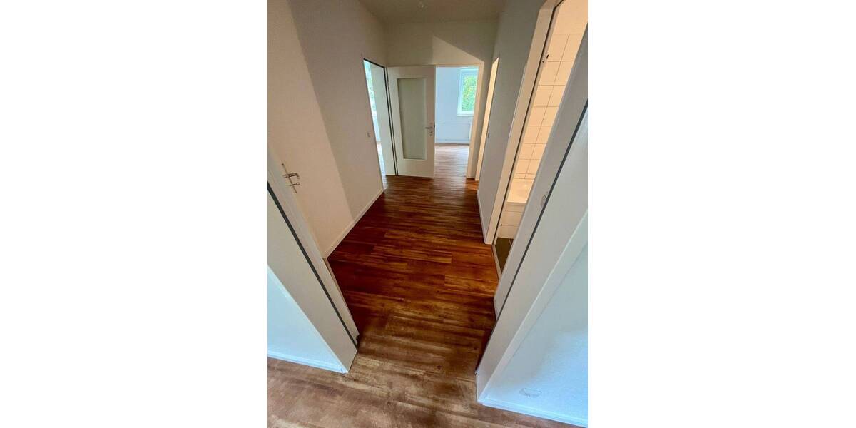 Etagenwohnung Celle Blumlage - 3 Zimmer, 78 m&sup2;, 669&euro; | Angebot:26162813