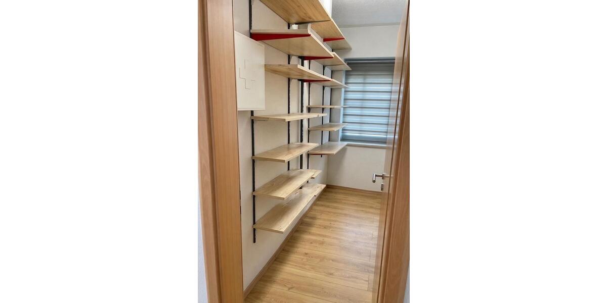 Etagenwohnung Mitterfels - 4 Zimmer, 114 m&sup2;, 1.100&euro; | Angebot:26021033