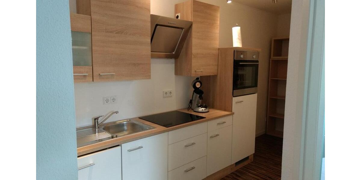 Wohnen auf Zeit Friedrichshafen - 1 Zimmer, 18 m&sup2;, 550&euro; | Angebot:24660792