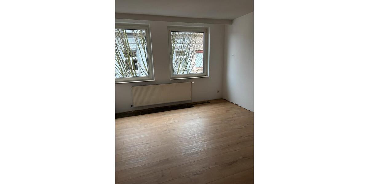Etagenwohnung Wuppertal Elberfeld - 2 Zimmer, 64 m&sup2;, 680&euro; | Angebot:25223737