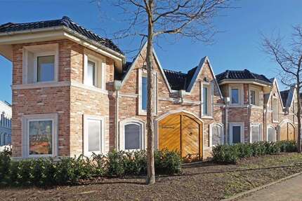 Wohnung zum Mieten in Elmshorn 1.200 € 99.48 m² 3 zimmer