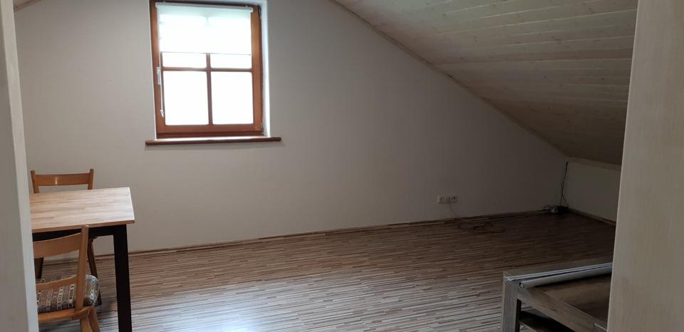 Dachgeschoßwohnung Traitsching - 3 Zimmer, 120 m&sup2;, 650&euro; | Angebot:26600547
