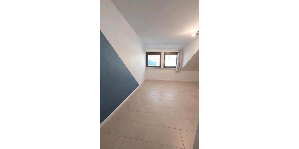 Etagenwohnung Schwörstadt - 3.5 Zimmer, 94 m&sup2;, 1.250&euro; | Angebot:26071870