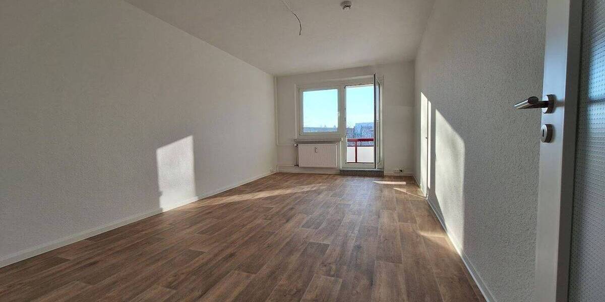 Etagenwohnung Görlitz Königshufen - 4 Zimmer, 83 m&sup2;, 490&euro; | Angebot:26751174