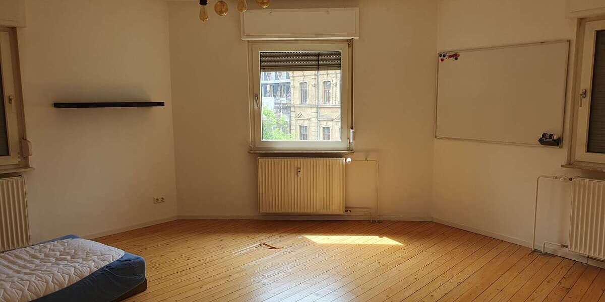 Etagenwohnung Mannheim - 2.5 Zimmer, 67 m&sup2;, 1.020&euro; | Angebot:27023524