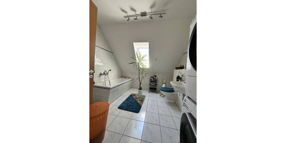 Etagenwohnung Magdeburg Stadtfeld Ost - 5 Zimmer, 160 m&sup2;, 1.510&euro; | Angebot:26819540