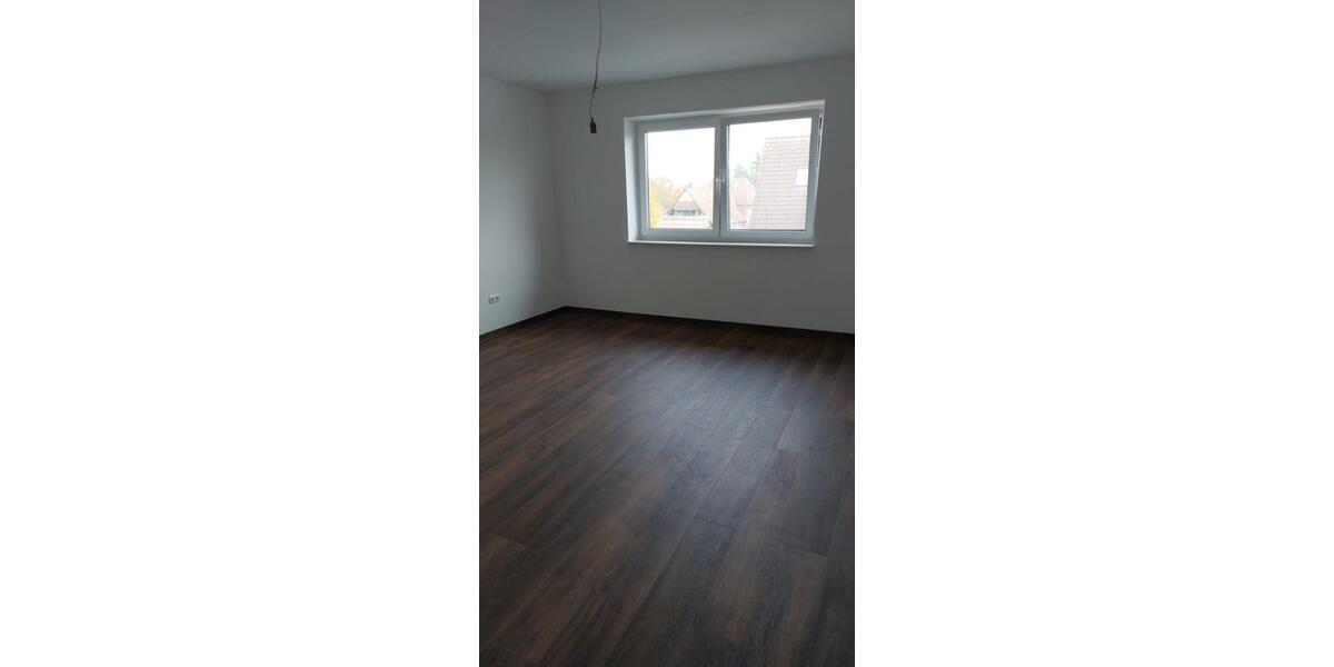 Etagenwohnung Wangerland - 3 Zimmer, 98 m&sup2;, 882&euro; | Angebot:25430989