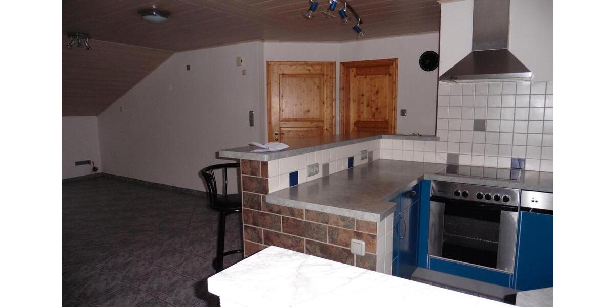 Dachgeschoßwohnung Bischofsheim in der Rhön - 2 Zimmer, 73 m&sup2;, 370&euro; | Angebot:26250512