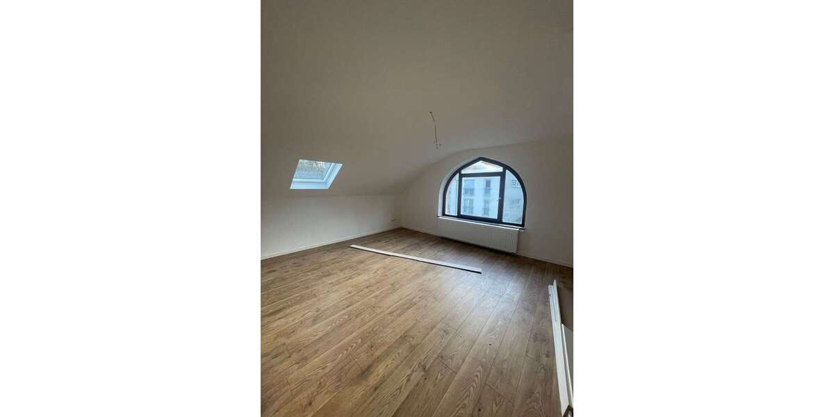 Etagenwohnung Daun - 4 Zimmer, 96 m&sup2;, 765&euro; | Angebot:27006810