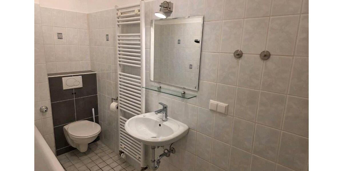 Wohnen auf Zeit Nürnberg Sankt Leonhard - 3 Zimmer, 10 m&sup2;, 425&euro; | Angebot:26385250