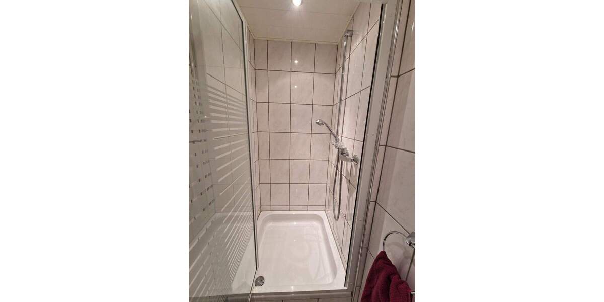 Etagenwohnung Mönchengladbach Windberg - 4 Zimmer, 124 m&sup2;, 1.200&euro; | Angebot:26744932