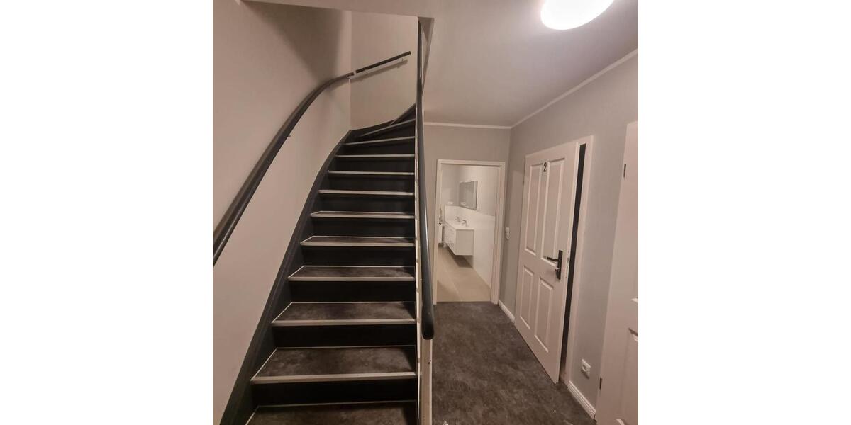 Wohnen auf Zeit Bremen Walle - 1 Zimmer, 150 m&sup2;, 525&euro; | Angebot:26702392