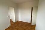 Familienfreundlich & modern: Sanierte Wohnung in bester Lageng ist bereit! 4 zimmer