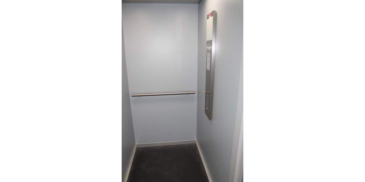 Etagenwohnung Königswinter Thomasberg - 3 Zimmer, 94 m&sup2;, 1.240&euro; | Angebot:25780275