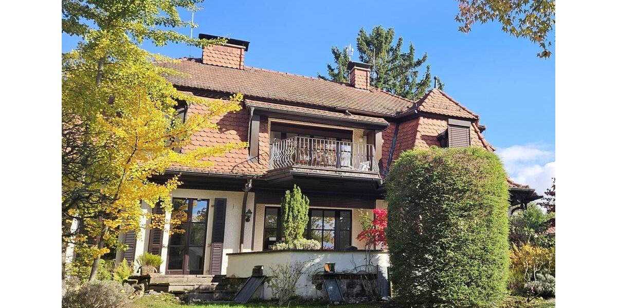 Einfamilienhaus Bad Homburg vor der Höhe Gonzenheim - 5 Zimmer, 227 m&sup2;, 3.900&euro; | Angebot:23393660