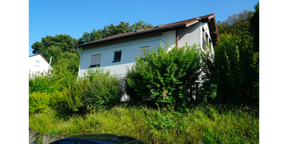 Dachgeschoßwohnung Jestetten - 3 Zimmer, 63 m&sup2;, 945&euro; | Angebot:25043560