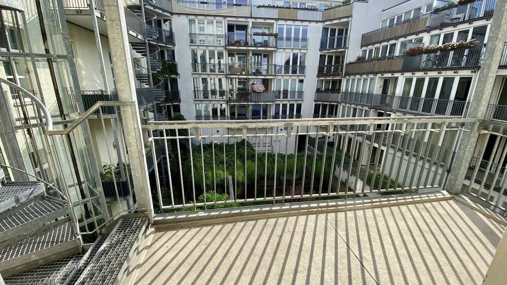 Etagenwohnung Berlin Mitte - 3 Zimmer, 116 m&sup2;, 2.186&euro; | Angebot:26212713