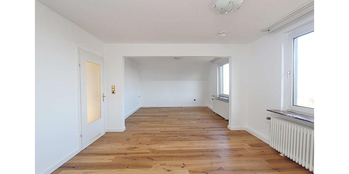 Etagenwohnung Kassel Bad Wilhelmshöhe - 3 Zimmer, 96 m&sup2;, 980&euro; | Angebot:25752444