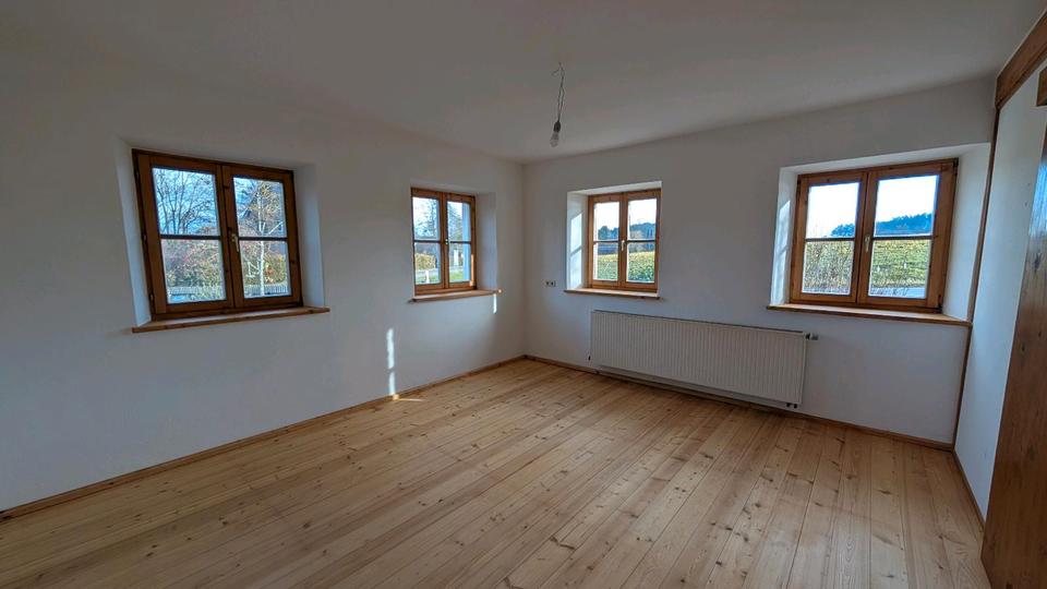 Erdgeschoßwohnung Feuchtwangen - 3 Zimmer, 80 m&sup2;, 750&euro; | Angebot:26548471