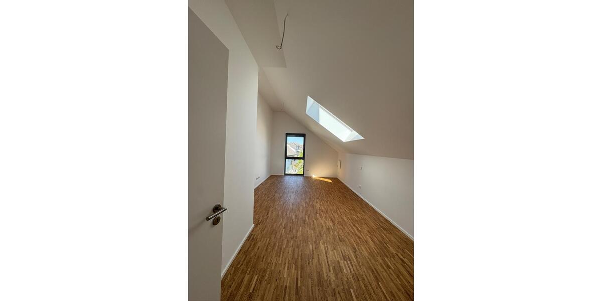 Einfamilienhaus Bodenheim - 3 Zimmer, 120 m&sup2;, 2.400&euro; | Angebot:26398550