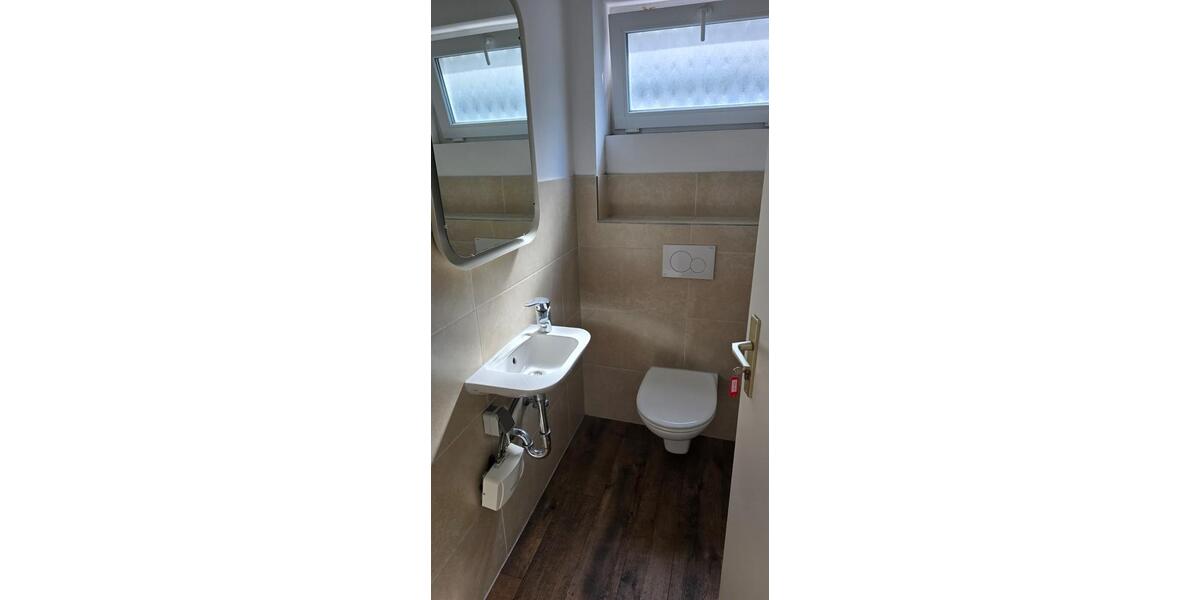 Etagenwohnung Dortmund Brackel - 1 Zimmer, 100 m&sup2;, 649&euro; | Angebot:24407594