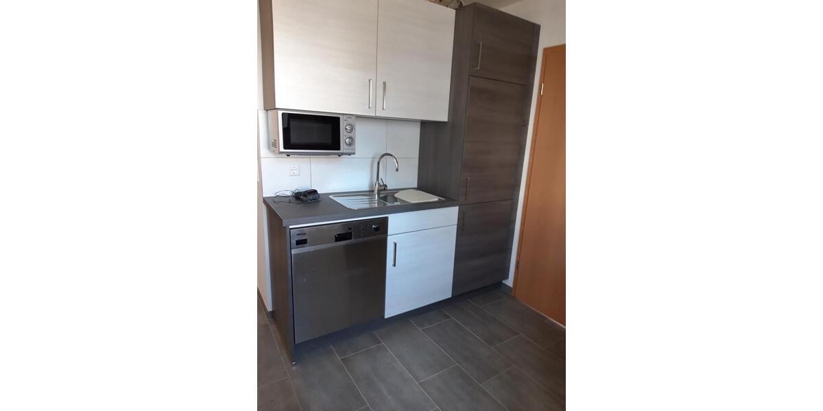 Wohnen auf Zeit Friedrichshafen - 2 Zimmer, 40 m&sup2;, 995&euro; | Angebot:25943571