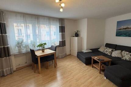 City nahe helle und großzügige 3-Zi-Wohnung mit Balkon in verkehrsberuhigter Lage 3 zimmer