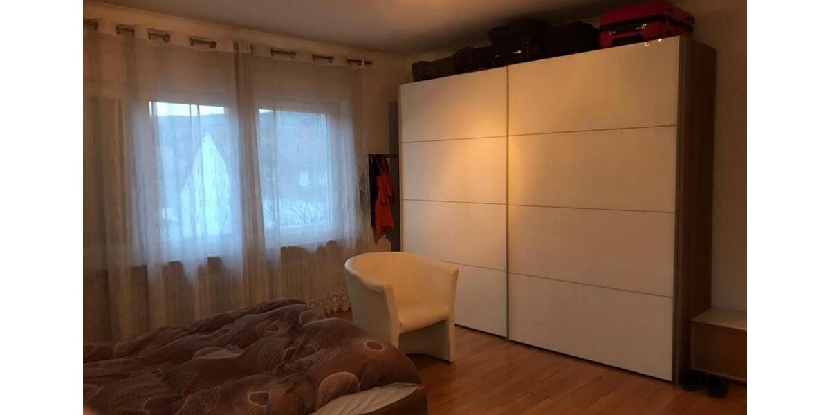 Etagenwohnung Merzig - 4 Zimmer, 130 m&sup2;, 1.400&euro; | Angebot:24379769