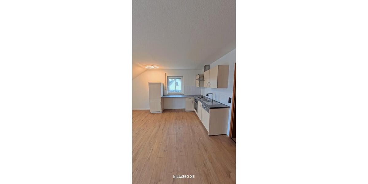 Dachgeschoßwohnung Bayreuth Bernecker Straße / Insel / Riedelsberg - 2 Zimmer, 49 m&sup2;, 860&euro; | Angebot:25082331