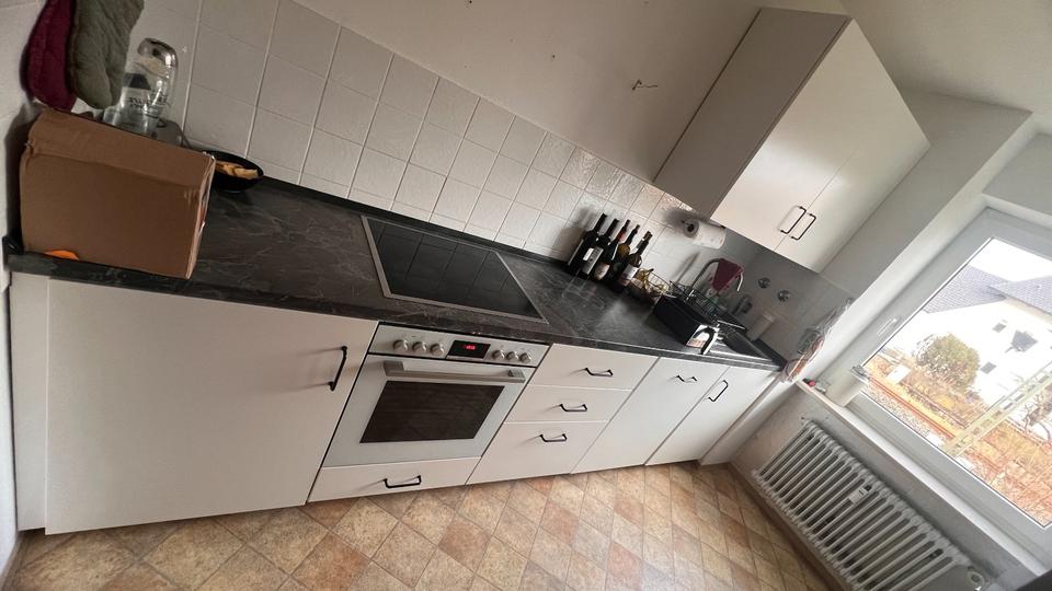 Etagenwohnung Traunstein - 3 Zimmer, 75 m&sup2;, 700&euro; | Angebot:25005336