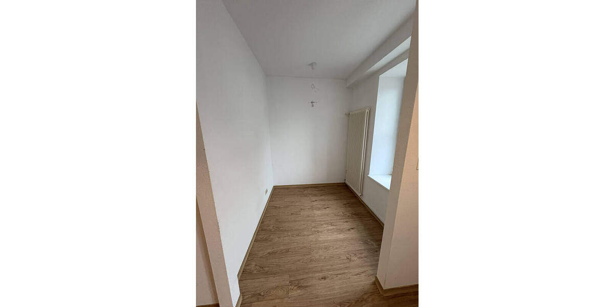 Gewerbeobjekt Dillingen - 1 Zimmer, 90 m&sup2;, 2.060&euro; | Angebot:26081202