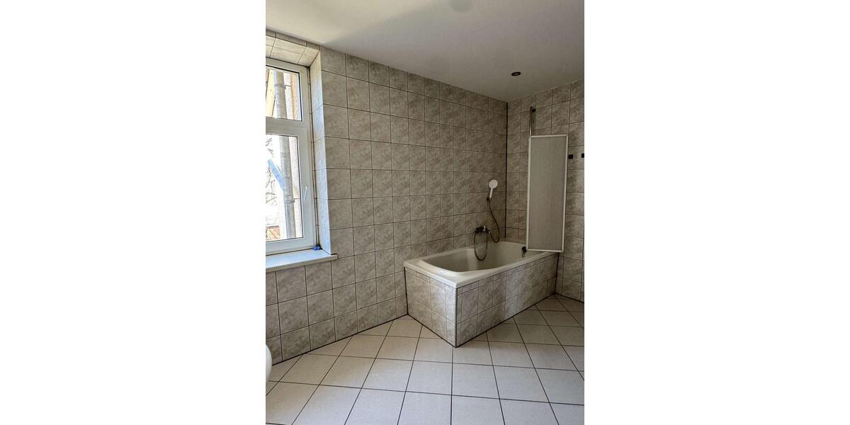 Etagenwohnung Wilkau-Haßlau Haßlau - 3 Zimmer, 83 m&sup2;, 460&euro; | Angebot:26004594