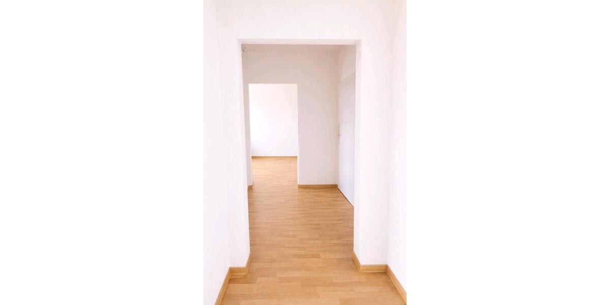 Etagenwohnung Spremberg - 2 Zimmer, 70 m&sup2;, 429&euro; | Angebot:26042173