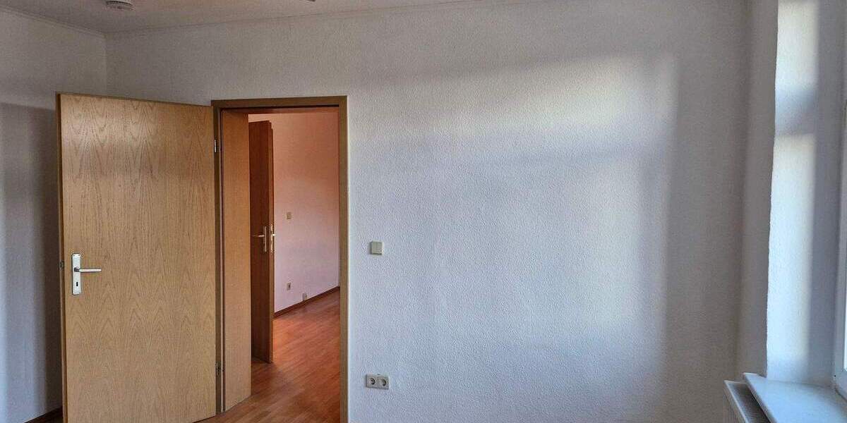 Etagenwohnung Senftenberg Thamm - 3 Zimmer, 55 m&sup2;, 500&euro; | Angebot:25929378