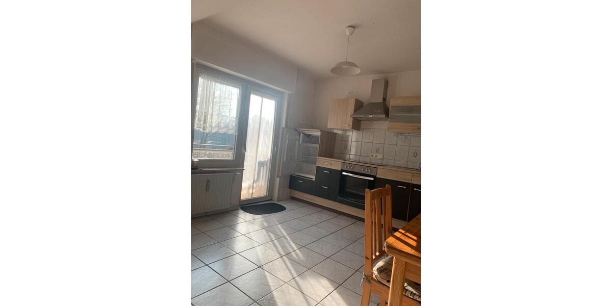 Dachgeschoßwohnung Nümbrecht - 2 Zimmer, 84 m&sup2;, 700&euro; | Angebot:24616438